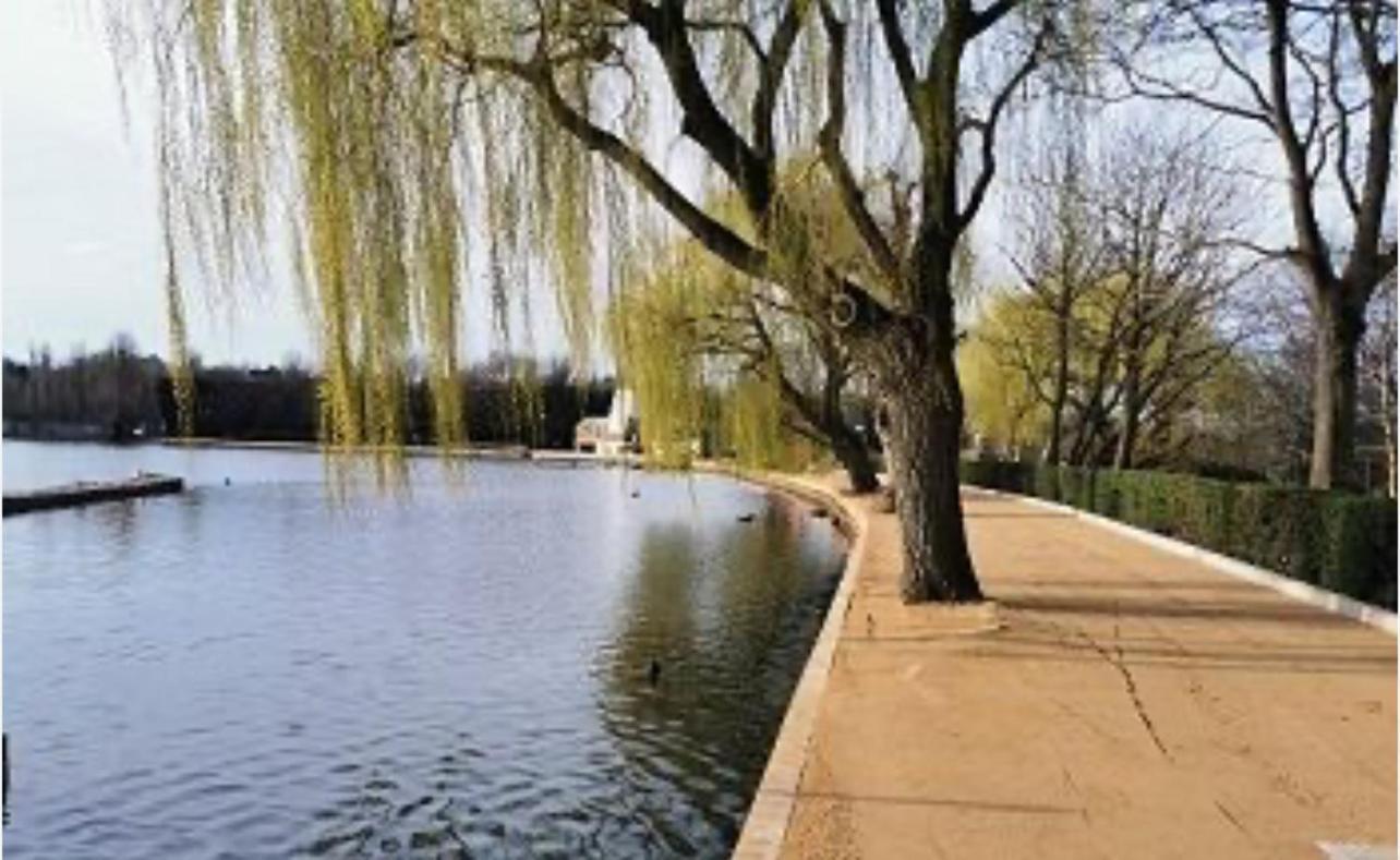 Welcome 2 Bedrooms Flat In Wimbledon Лондон Екстер'єр фото