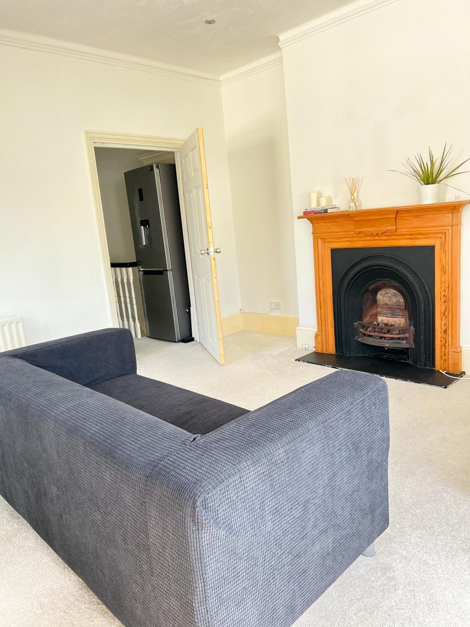 Welcome 2 Bedrooms Flat In Wimbledon Лондон Екстер'єр фото