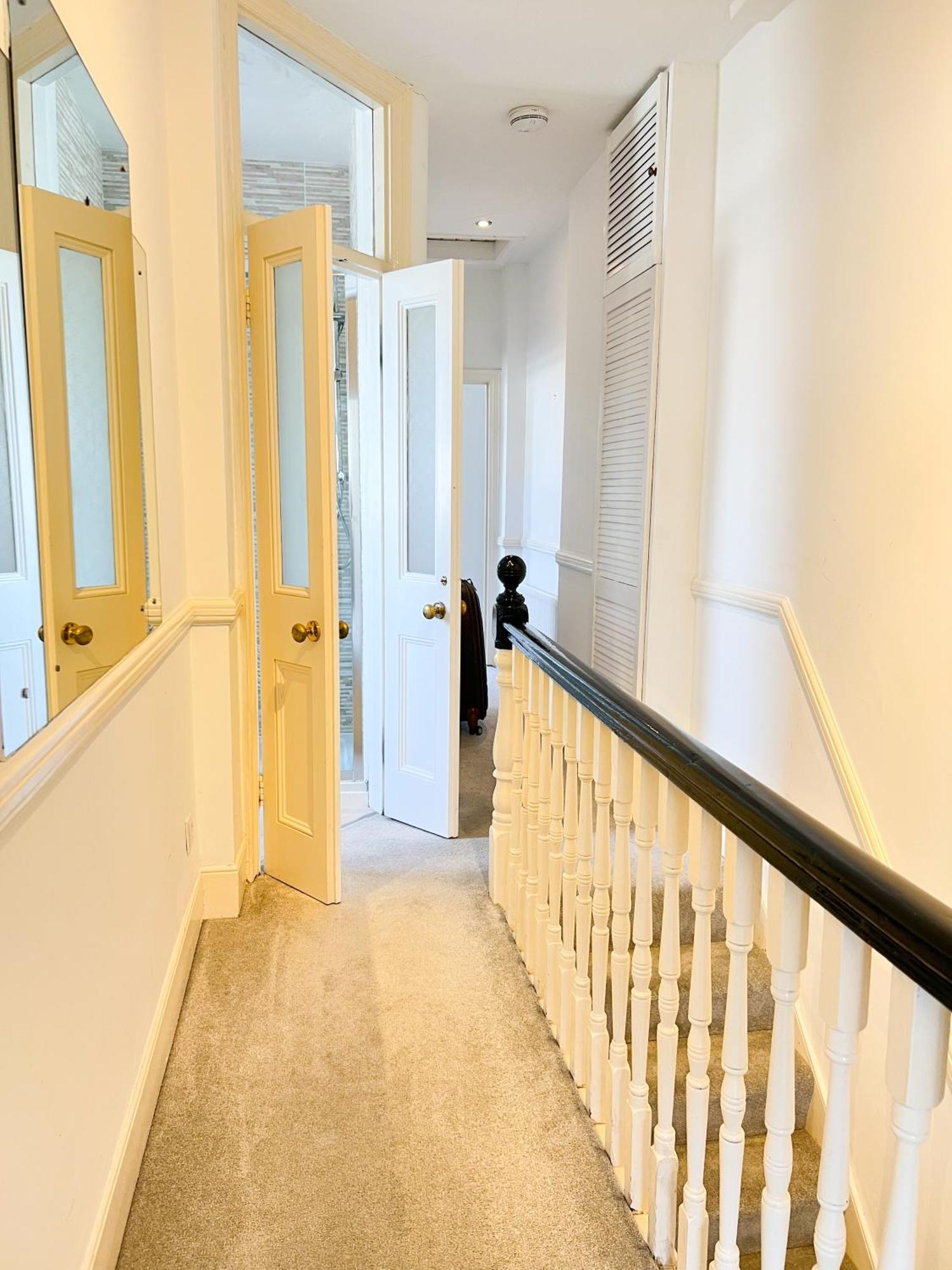 Welcome 2 Bedrooms Flat In Wimbledon Лондон Екстер'єр фото