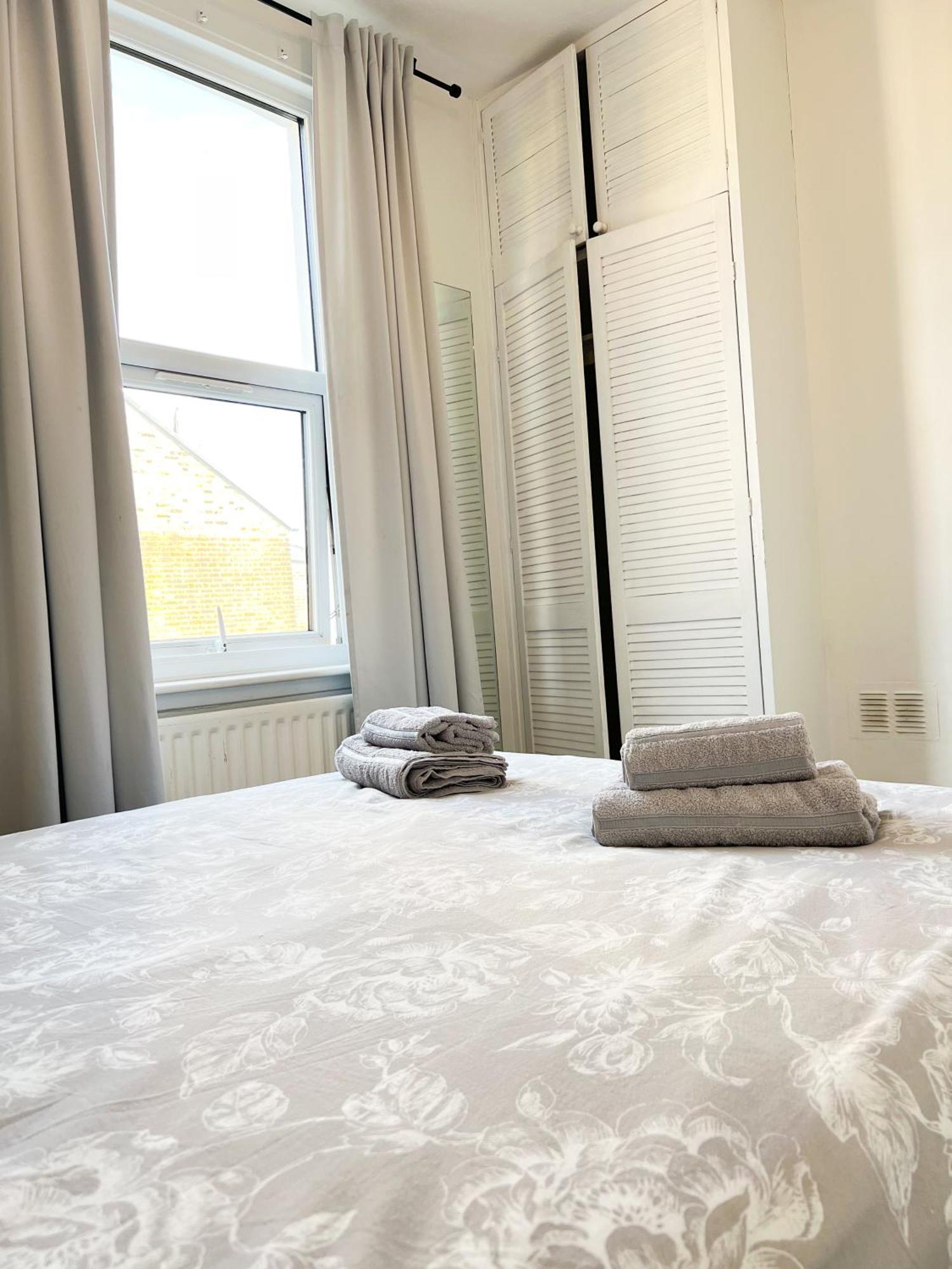 Welcome 2 Bedrooms Flat In Wimbledon Лондон Екстер'єр фото